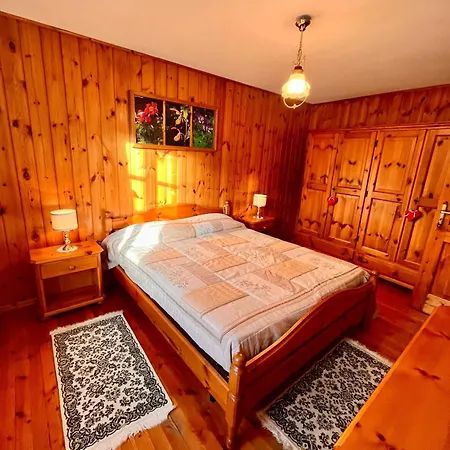 Oda ve Kahvaltı La Mandorla